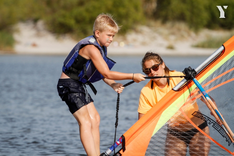 Obóz treningowy + windsurfing (młodsi)
